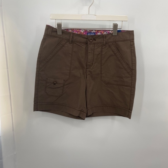 Izod Brown Shorts SIze 6 NWOT - Picture 6 of 7